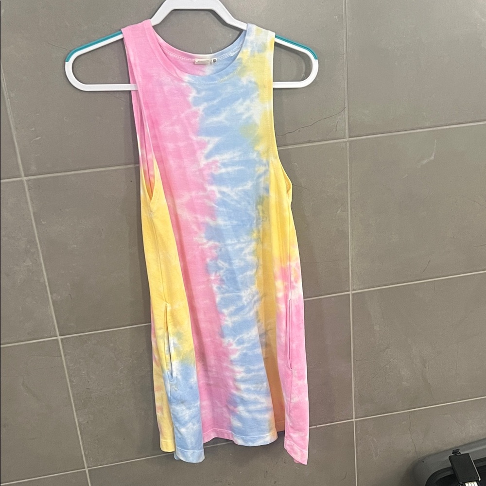 Lagaci Tie-Dye Crewneck Tee in Pink, Blue & Yellow